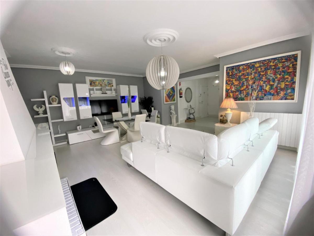 Apartament Atico Lujo Llanes Zewnętrze zdjęcie